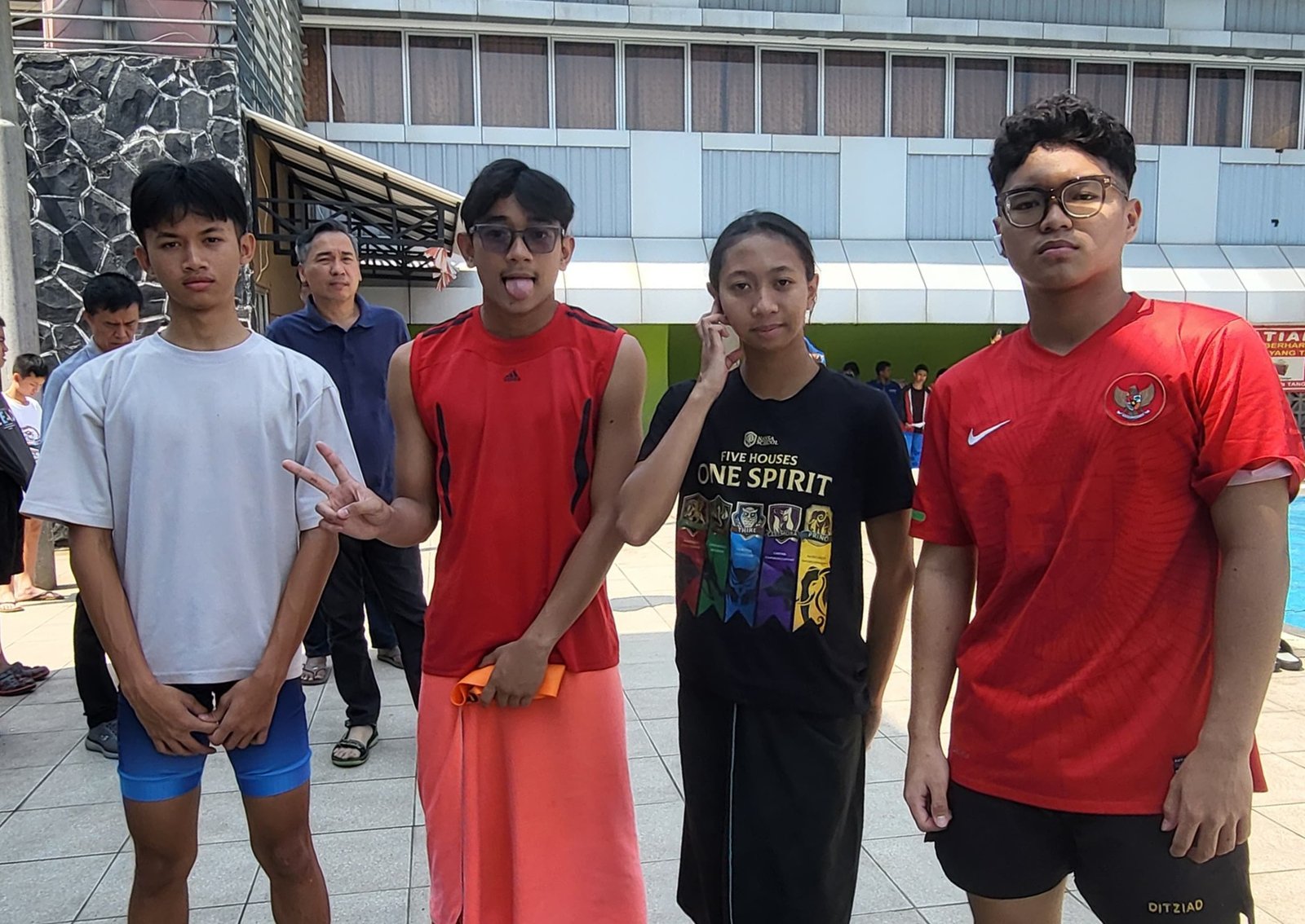 Embun Pagi Swimming Club Gemparkan Invitasi RenangPelajar DKI Jakarta 2026, Dua Atlet Sabet Emas dan Perunggu!