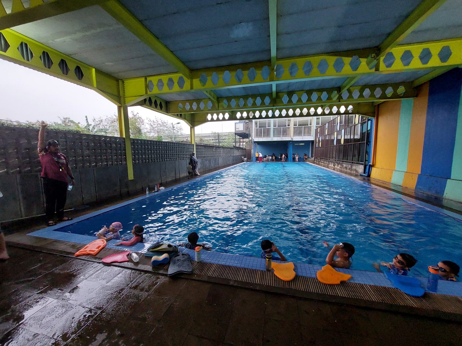 SELAMAT TINGGAL SEPTEMBER: JEJAK PRESTASI EMBUN PAGI SWIMMING CLUB TERUKIR, HARAPAN BARU MENANTI